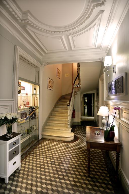 Hotel Henri IV Coutras Kültér fotó